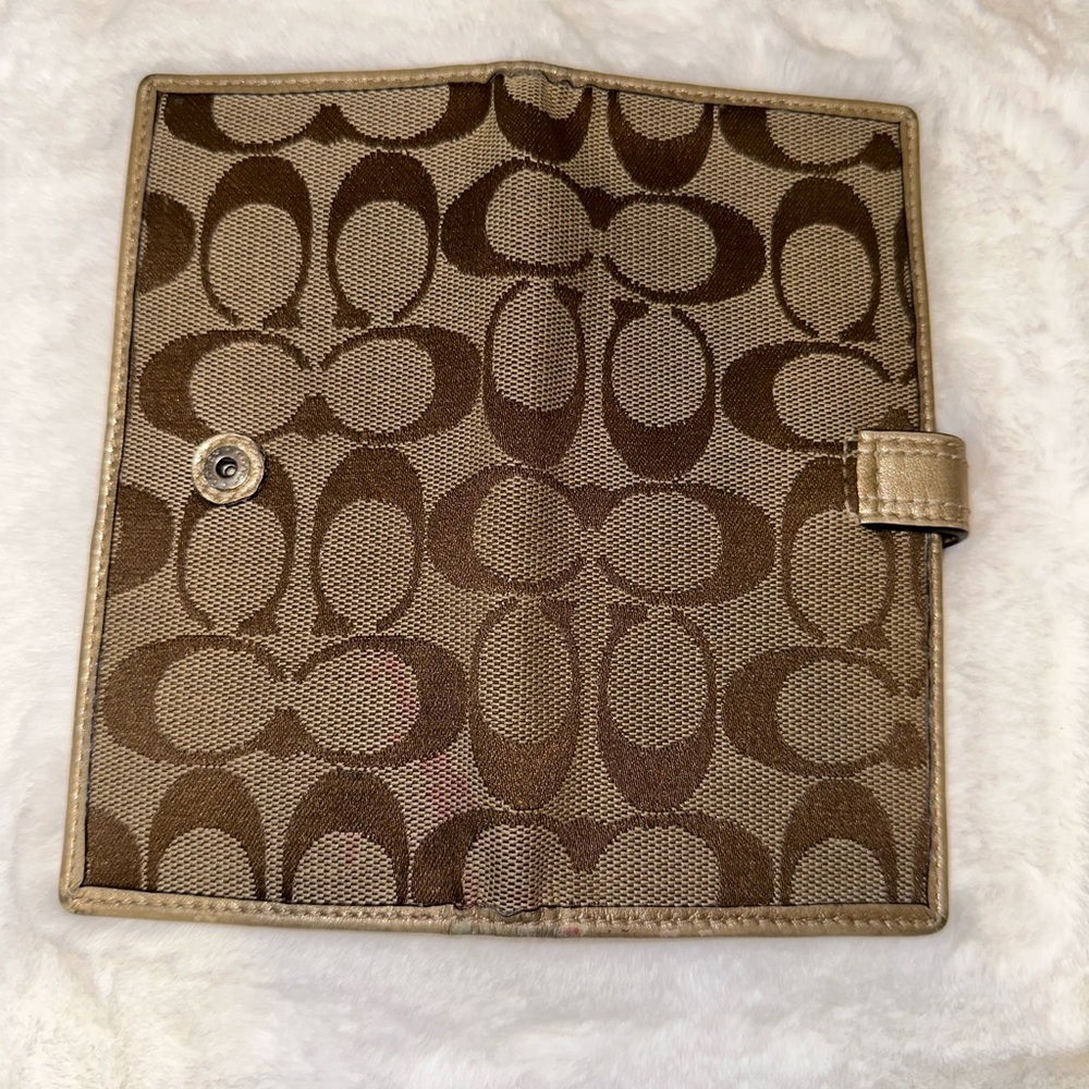 ❤️ 🎉Coach Wallet - Picture 4 of 7